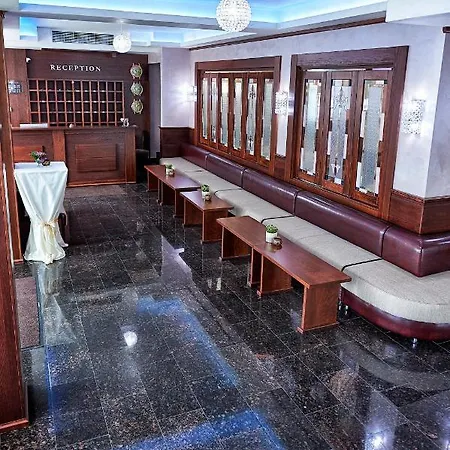 Platinum Image 3* Elin Pelin