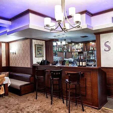 Platinum Image Hotel 3*