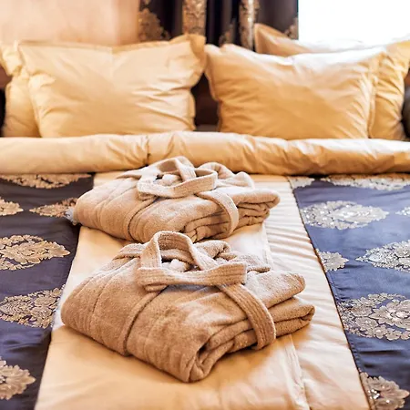 Platinum Image Hotel 3*