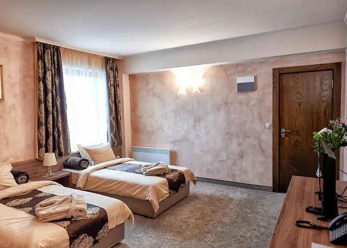 Platinum Image Hotel 3*